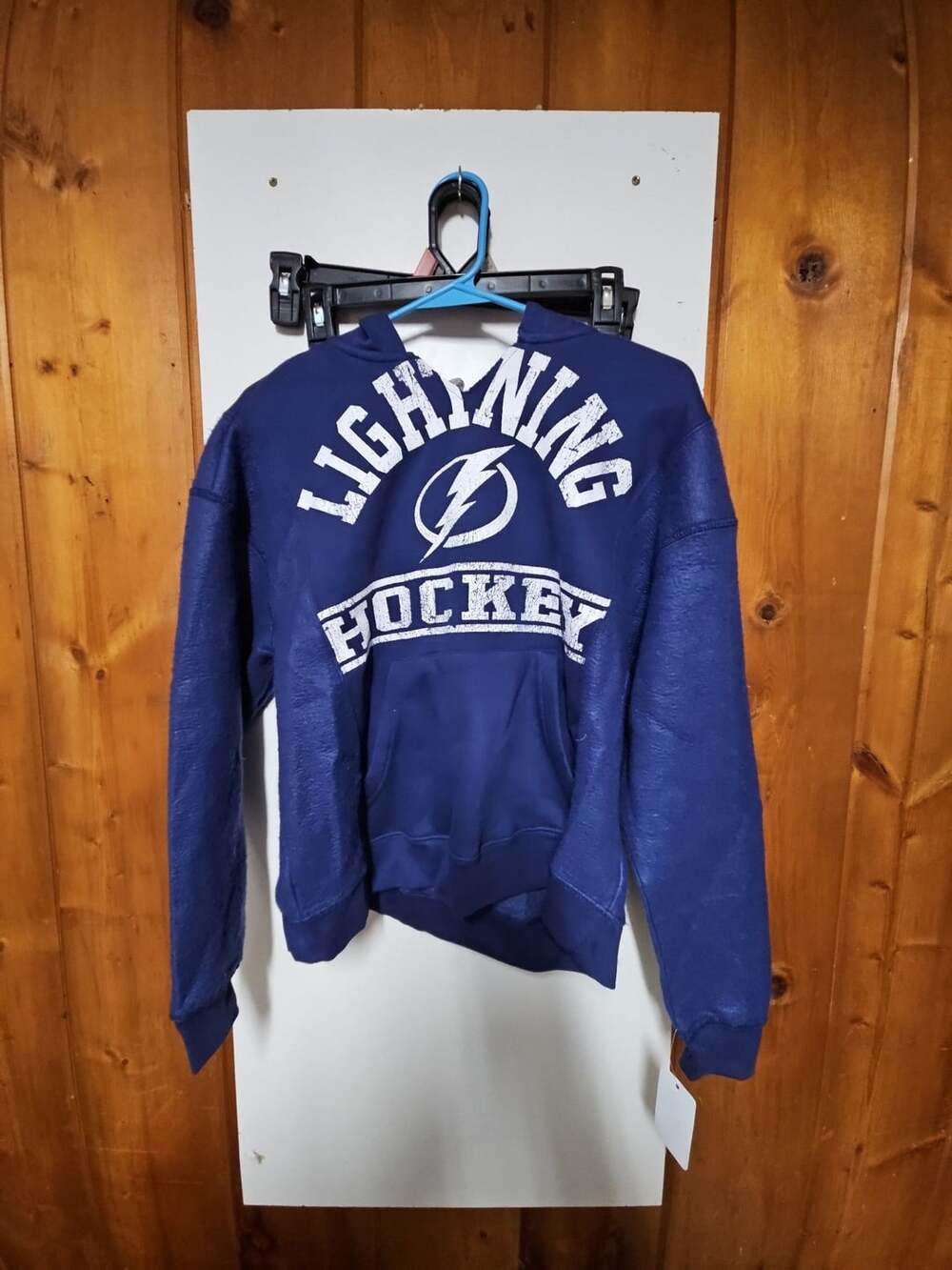 (485) Tampa Bay Lightning NHL Hoodie Size L 10/12
